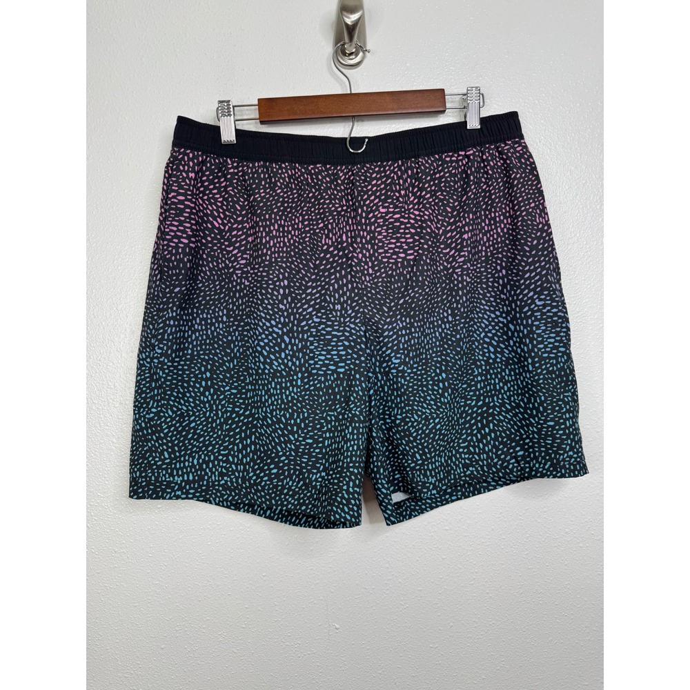 Chubbies Mens Swim Trunks XL 7 Inch Inseam Ombre Pink Blue Dot Print Lined